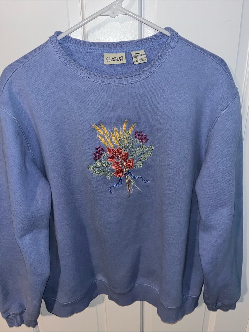 Vintage 1990s Classic Elements Embroidered Crewneck - Floral and Wheat Motif XL